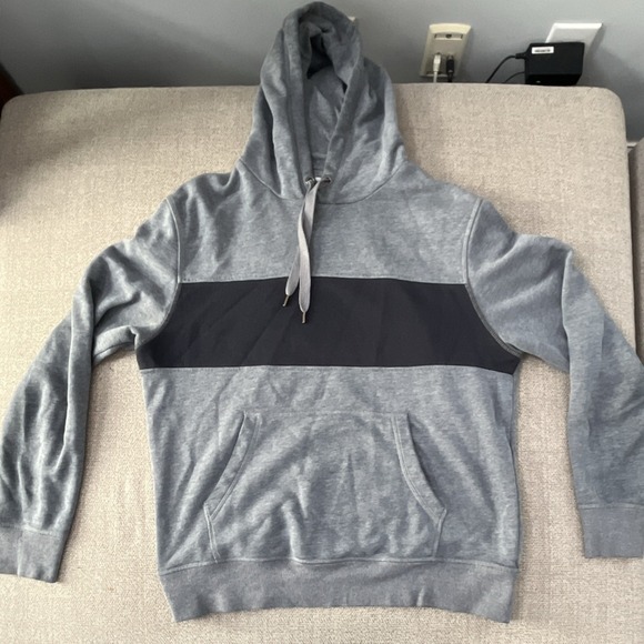 Amazon Essentials Other - Amazon Essentials navy blue Fleece Colorblock Pullover Hoodie Men's M